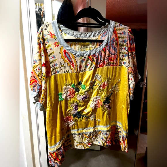 johnny was yellow top